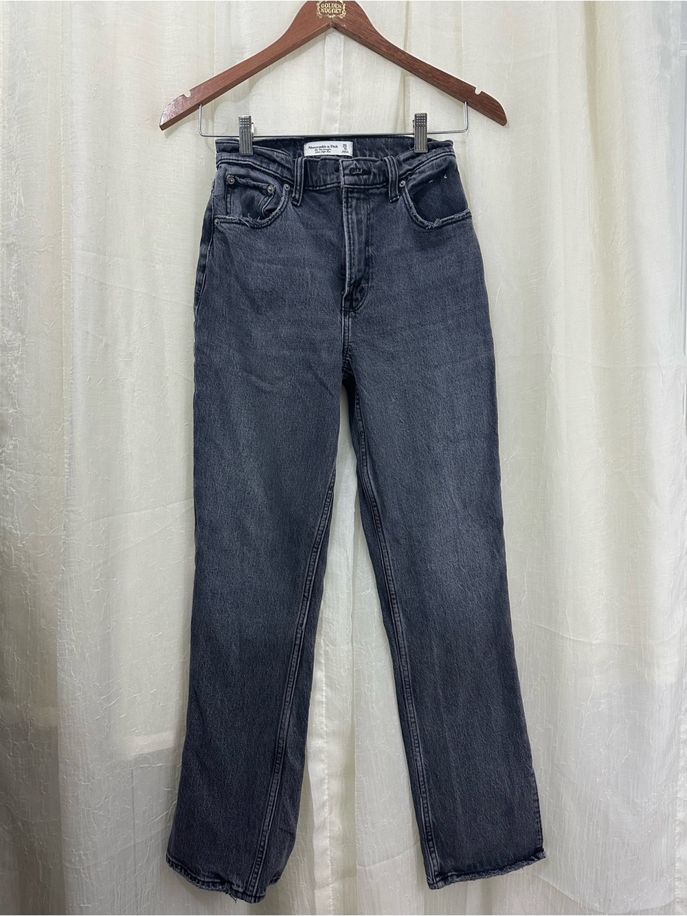 Abercrombie & Fitch Ultra High-Rise Straight Jeans in Charcoal Gray
